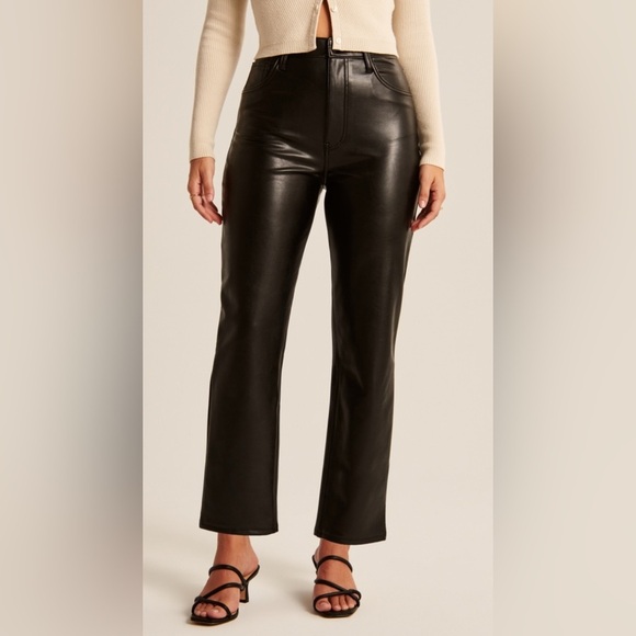 ABERCROMBIE & FITCH Vegan Leather Ultra High Rise Curve Love Ankle Pant in Black - Picture 3 of 9